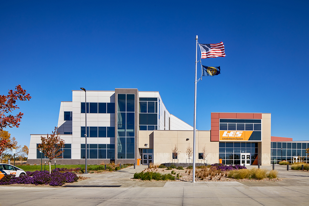 lincoln-electric-system-new-operations-center-davis-design
